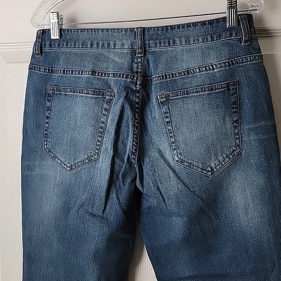 Who What Wear, size 8, blue, 99% cotton 1% spanx - Picture 3 of 6